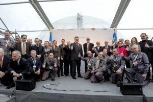 Президент під час урочистостей на ЧАЕС: "Нехай всі бачать, що може Україна і світ, коли об'єднаються"