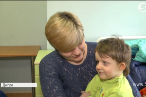 "Боротися до кінця": чотирирічній доньці бійця АТО терміново потрібна допомога