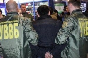У Києві прикордонники не дали організувати незаконний канал легалізації громадян Узбекистану – відео