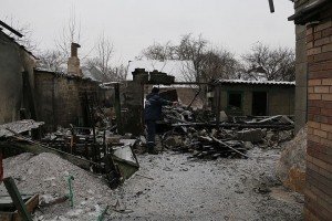 Бойовики вдарили по пункту гумдопомоги в Авдіївці, є загиблі – Жебрівський