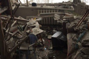 Бойовики гатили по школі та обстріляли 28 житлових будинків в Авдіївці – Зубко