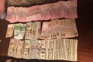 Директор департаменту НБУ "погорів" на хабарі – СБУ