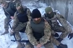 "Нарешті ви вивчили українську мову": бійці ЗСУ відповіли на провокативну СМС-розсилку російських спецслужб (відео)