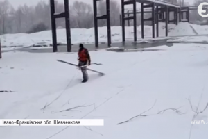 Екстремальна ожеледиця та 