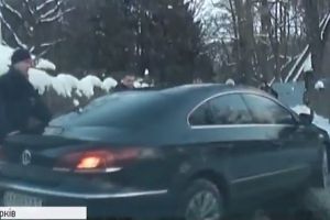 Харківська поліція зупинила авто п'яного підполковника СБУ – волонтер