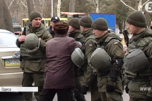 Агресивні пенсіонери та "подарований" автобус: як і чому в Одесі не відбувся проросійський мітинг