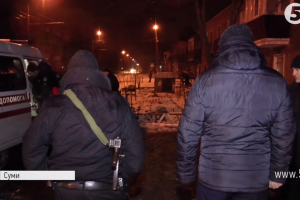 У Сумах злодій намагався викрасти патрульне авто та відкрив стрілянину: поліцейський у реанімації