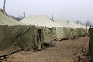 "Служба у наметовому містечку": Полторак проінспектував розміщення 53-ї бригади ЗСУ – фото