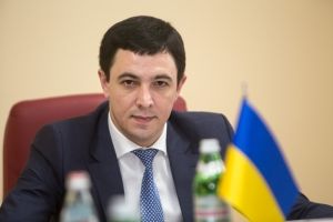 Корупціонерам – дозвіл тікати за кордон, а керівникам фракцій 