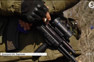 "В місті Щастя закони фізики не діють": на передовій відмітили День добровольця – спецрепортаж