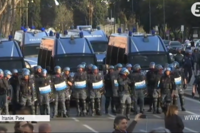Мітинг прихильників і противників ЄС у Римі