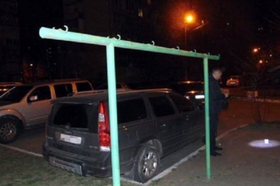 У Києві невідомі у балаклавах побили битами та підстрелили підприємця
