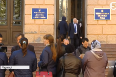 Чернівці пікет під школою