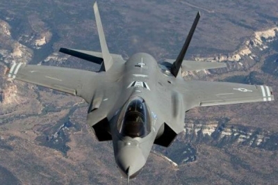 Самолет США F-35A