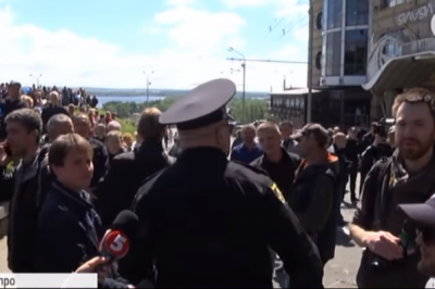 Дніпро сутички на 9 травня