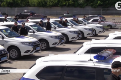 Поліція пересіла на Mitsubishi