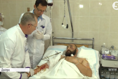 Поранений боєць АТО