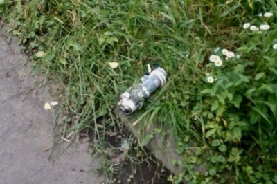 у Львові біля школи виявили вибуховий пристрій