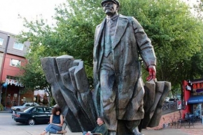 пам'ятник Леніна у Фремонті (США)