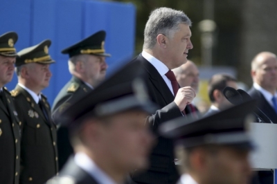 Петро Порошенко на параді