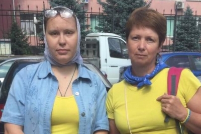 активістки Українського культурного центру Галина Балабан і Олена Попова