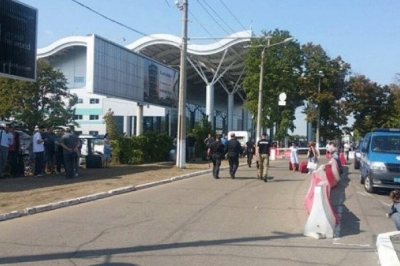 повідомлення про замінування аеропорту "Одеса"