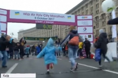 Діти на марафоні