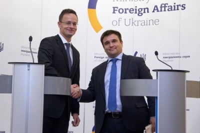 Павло Клімкін та Петер Сійярто