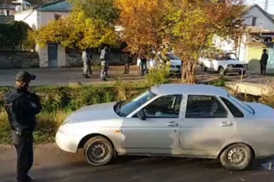 Обшуки у Сейтумера Сейтумерова в Бахчисараї