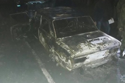 Автомобіль повністю згорів 