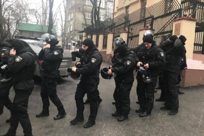 Обшук у Саакашвілі