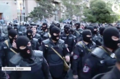 Масові протести у Вірменії