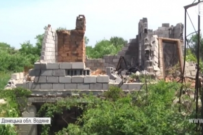 Зруйнований будинок у Водяному