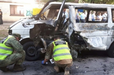 У Кам'янському вибухнув мікроавтобус із депутатом 