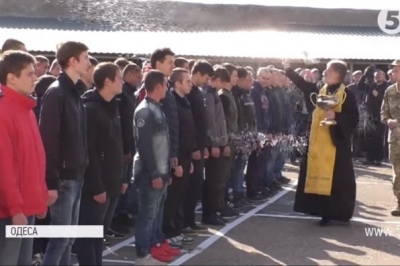 Проводжають призовників в Одесі