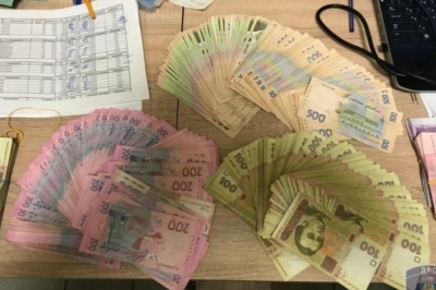 Столичну мережу магазинів з продажу м'яса викрили на ухиленні від податків