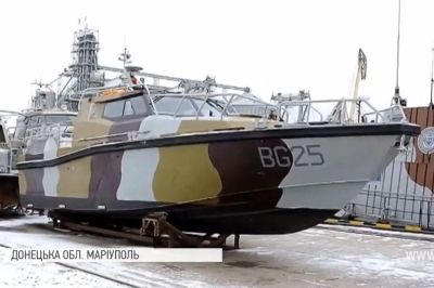 Катер-перехоплювач морської охорони