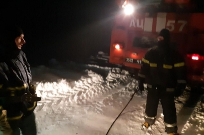 Із замету витягли автобус із 40 шахтарями