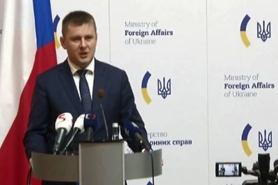 Глава МЗС Чехії Томаш Петршічек