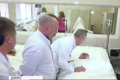 Потерпілих під час розмінування схрону боєприпасів на Донеччині доправили до Дніпра