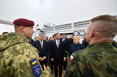 Порошенко, Дуда і Грибаускайте відвідали ЛитПолУкрБриг