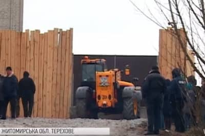 На Житомирщині пікетували проти сміттєсортувального заводу