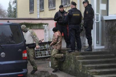 Українські військовополонені моряки