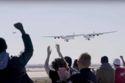 Самый большой в мире самолет Stratolaunch