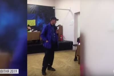 П'яний на виборах