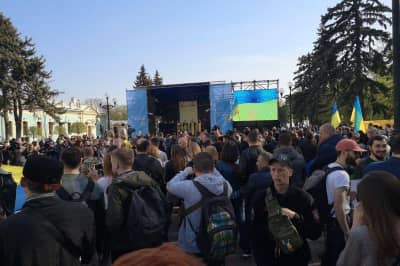 Акция в поддержку закона о языке