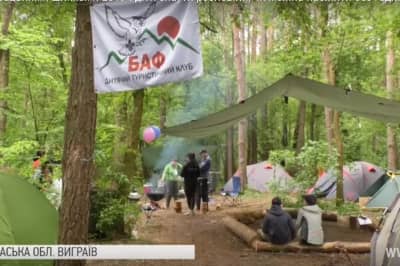 Похід, діти-скаути