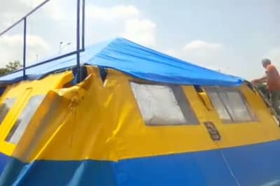 Волонтерський намет у Харкові