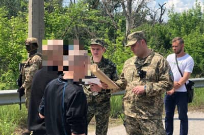 Україна повернула 60 в'язнів з ОРДЛО