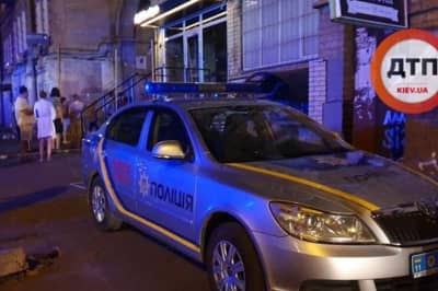 У Києві в повітря злетів гараж у дворі будинку